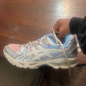 ASICS running shoes Stylish Women's Sneakers in Pink and Silver